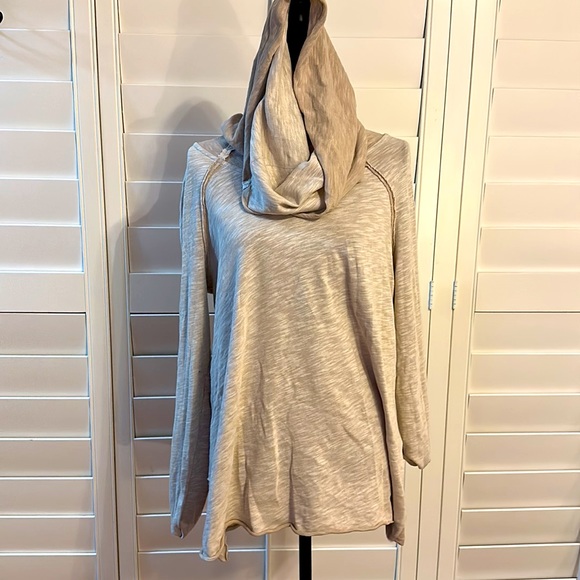 FP Beach Free People Cowell, neck sweatshirt - Picture 2 of 4